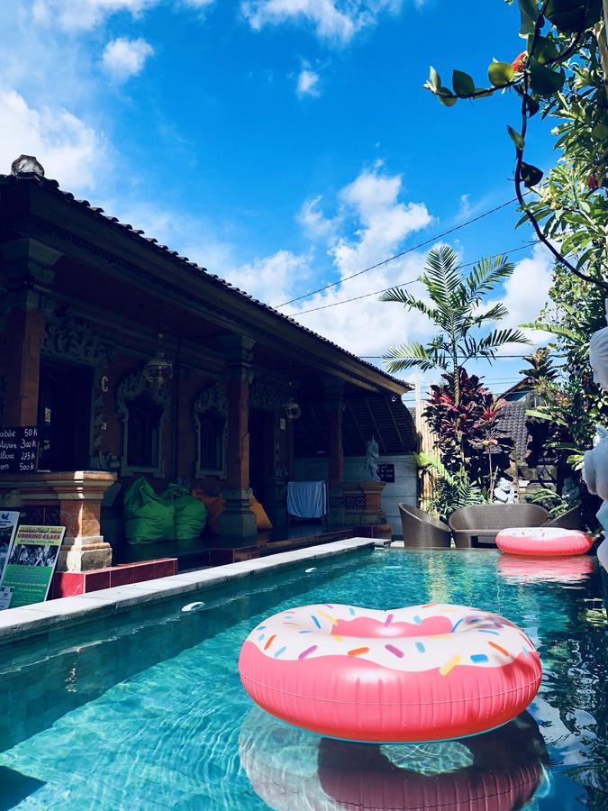 Inn Between อูบุด ภายนอก รูปภาพ